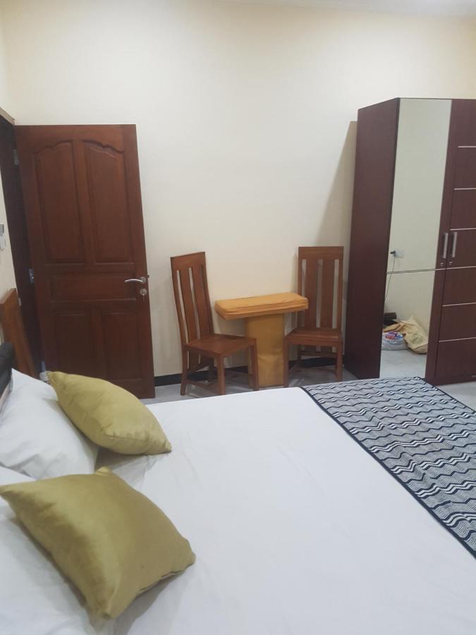 קנגו Yogi Homestay מראה חיצוני תמונה