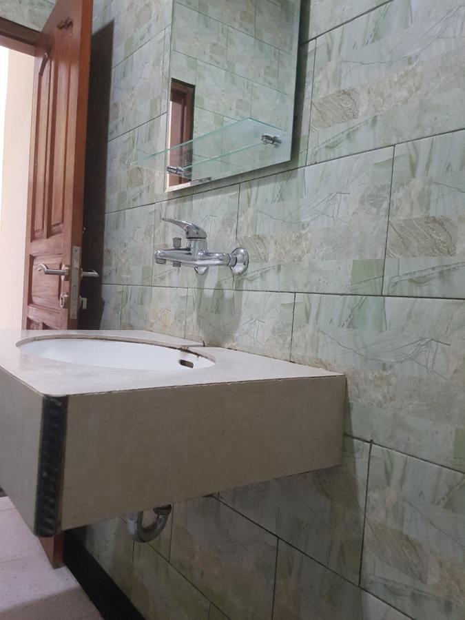 קנגו Yogi Homestay מראה חיצוני תמונה