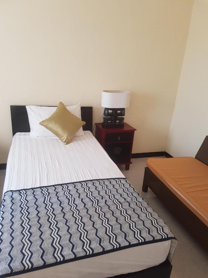 קנגו Yogi Homestay מראה חיצוני תמונה
